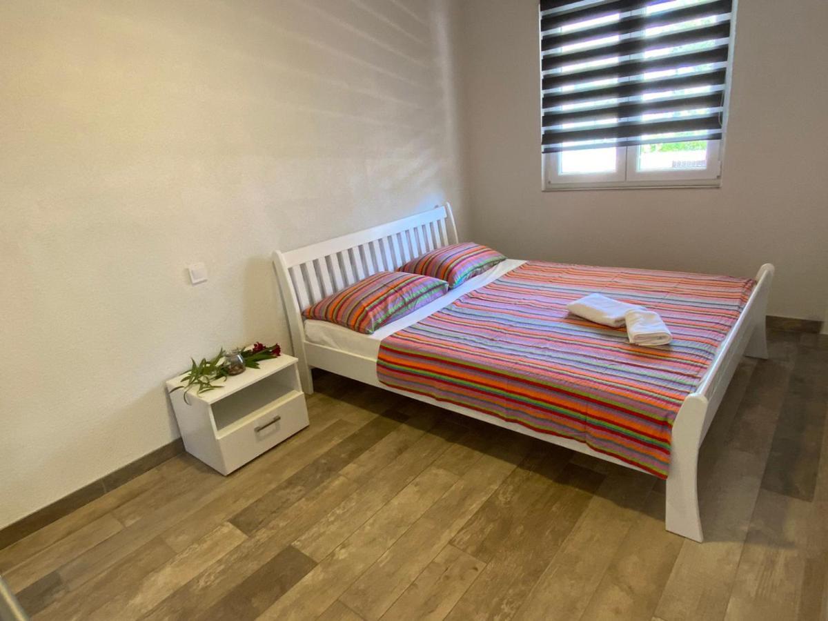 Villa Nikola Nečujam Esterno foto